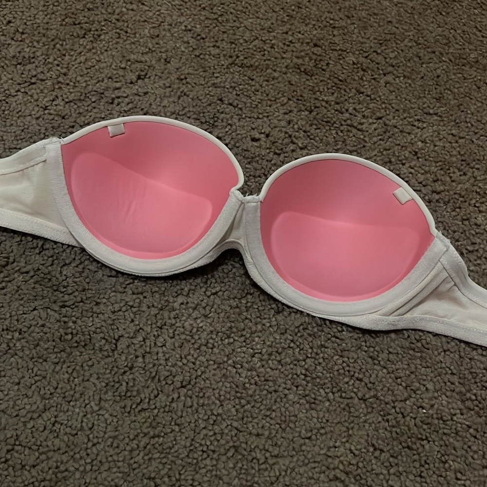 strapless victorias secret bra padded worn once 34A